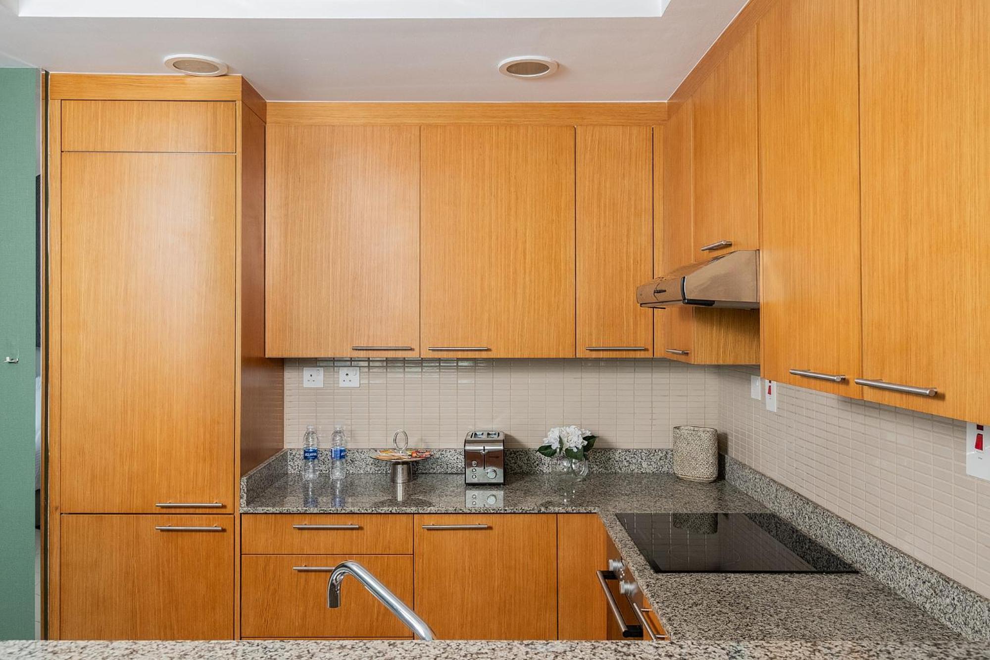 Apartment Escape 24 Homes - Bay Square - Business Bay