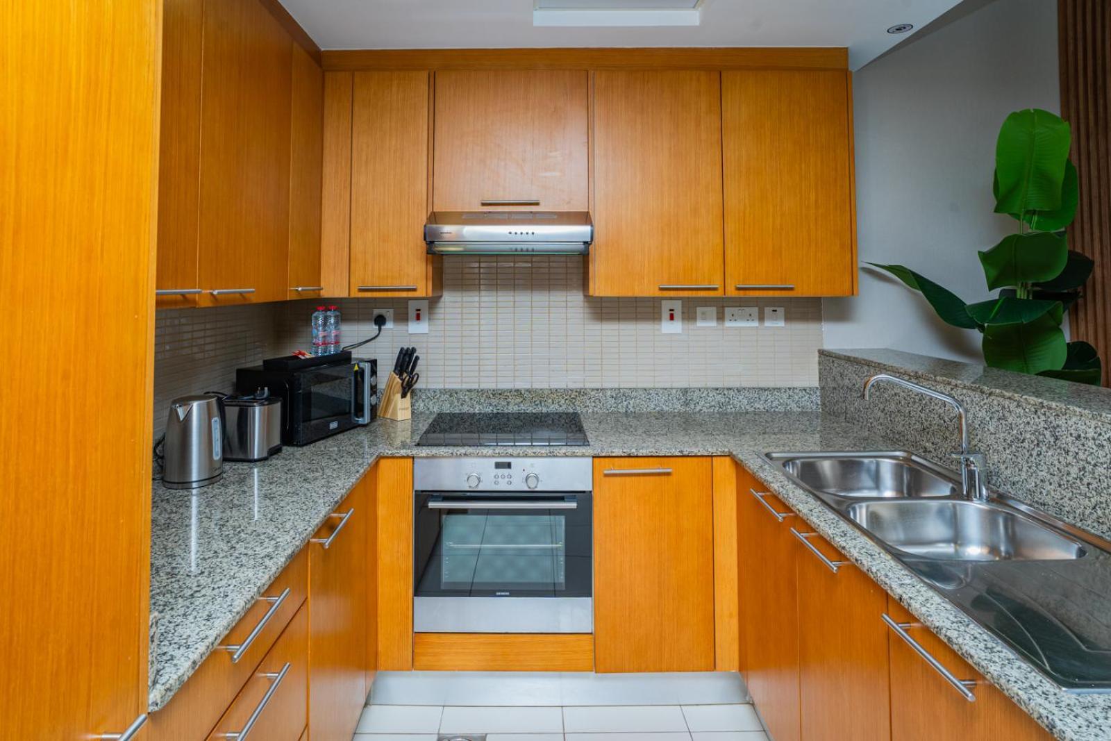 अपार्टमेंट Escape 24 Homes - Bay Square - Business Bay