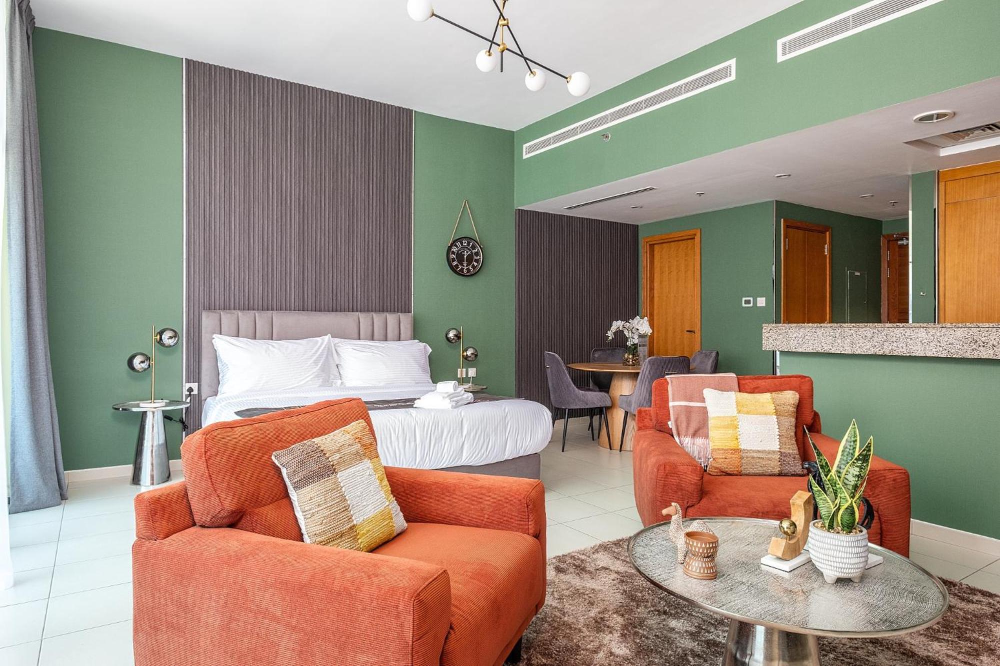 अपार्टमेंट Escape 24 Homes - Bay Square - Business Bay
