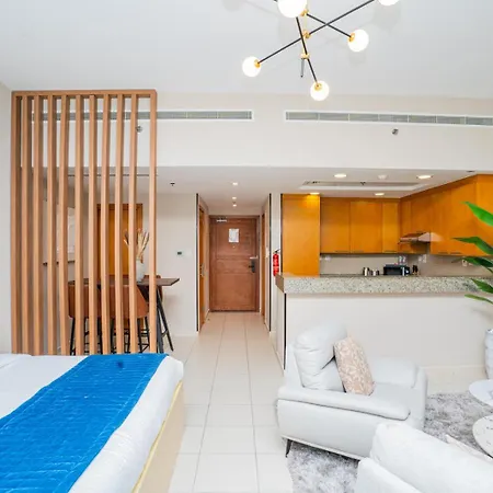 Escape 24 Holiday Homes - Bay Square - Studio Business Bay Dubai Exterior photo